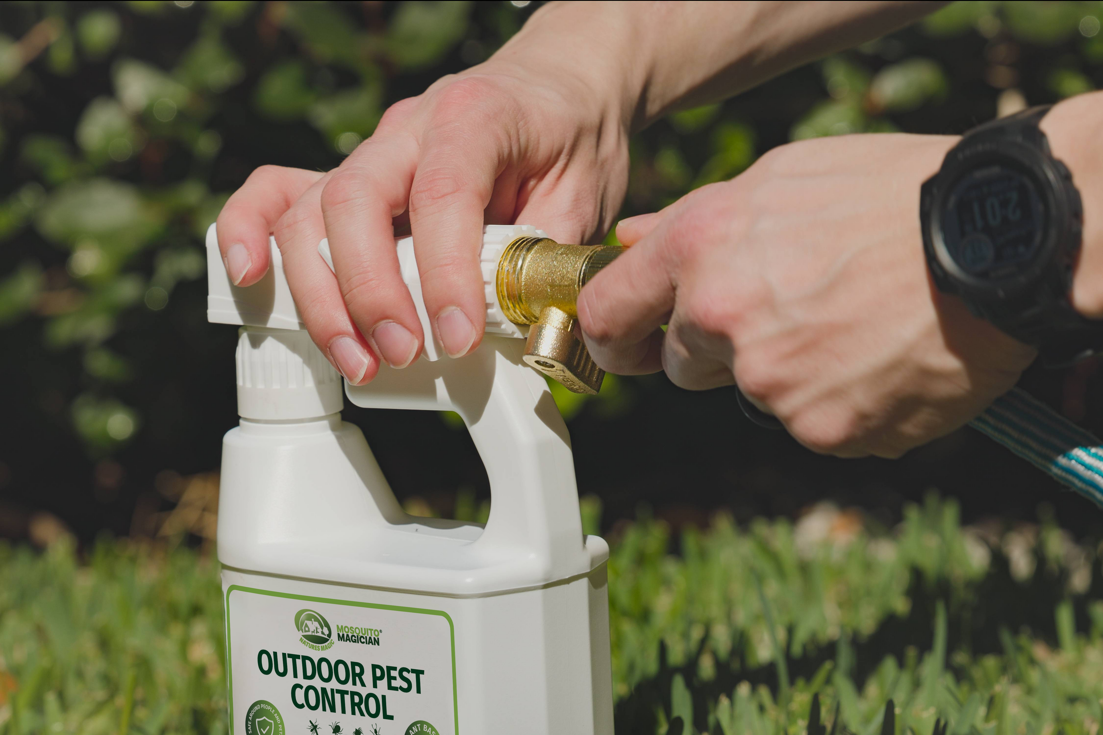 Hose End Sprayer Outdoor Pest Killer & Repellent